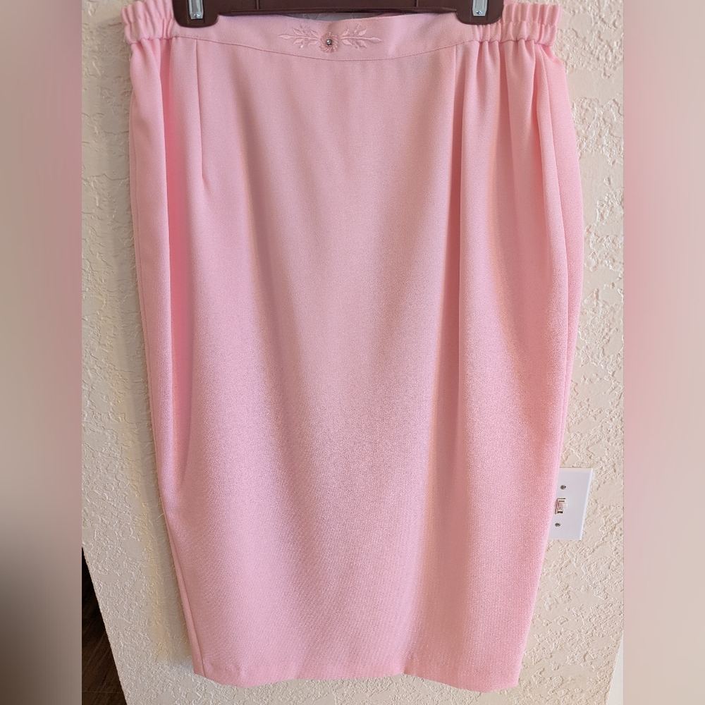 Lisa Rene Dress - Picture 6 of 12